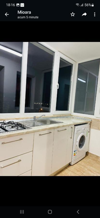Studio Modern. Bukarest Eksteriør billede